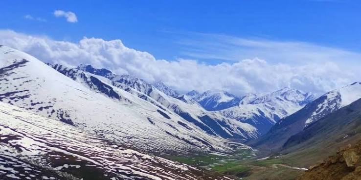 Naran Valley & Babusar Top photo 3